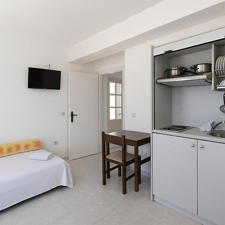 Beachfront Bocamviglies Rooms - Naoussa Bespoke View المظهر الخارجي الصورة