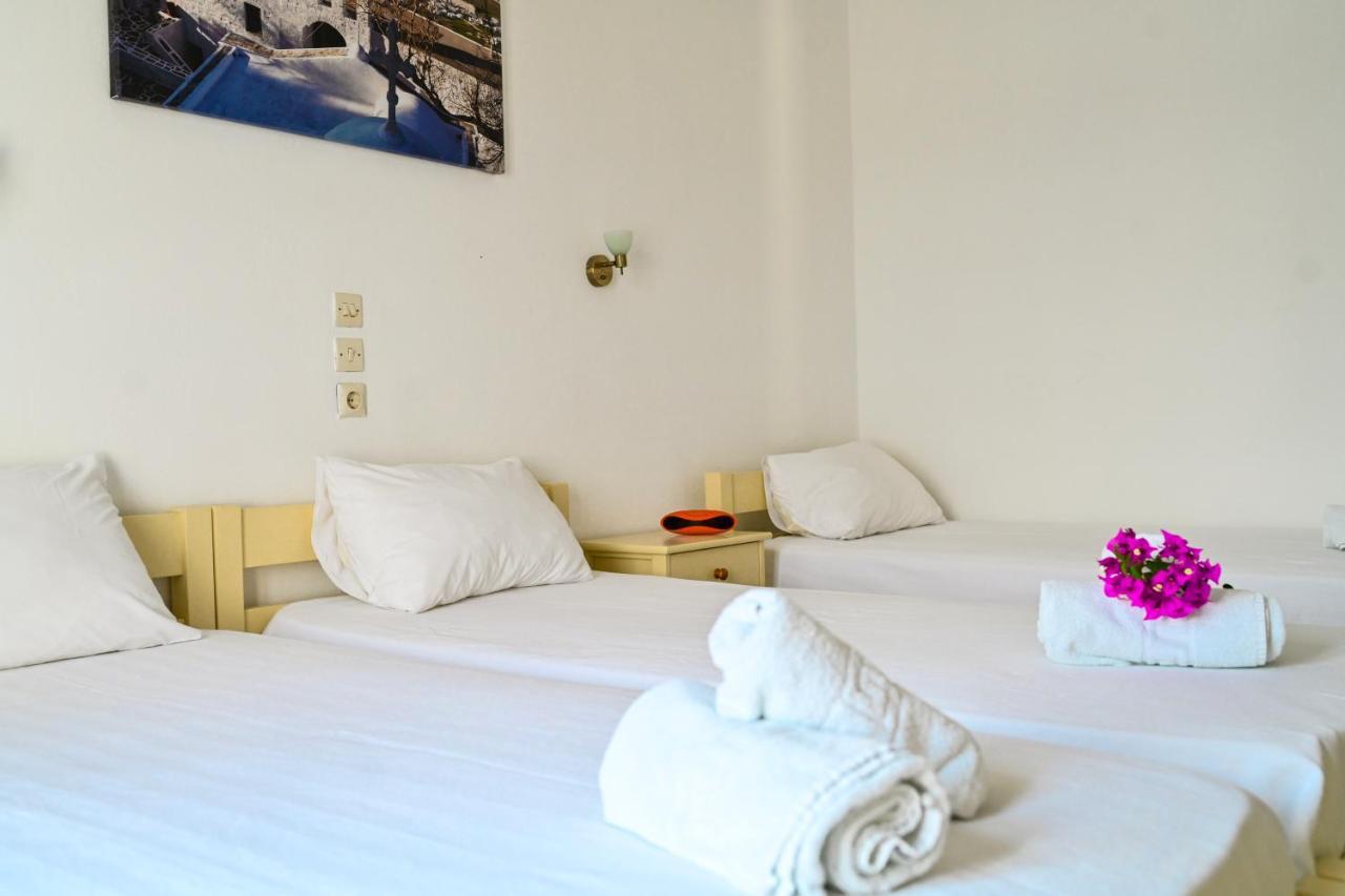 Beachfront Bocamviglies Rooms - Naoussa Bespoke View المظهر الخارجي الصورة
