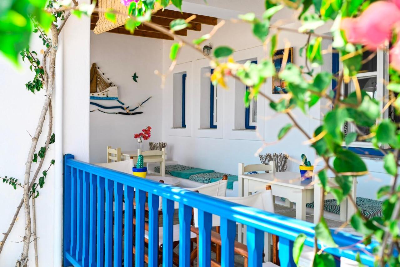 Beachfront Bocamviglies Rooms - Naoussa Bespoke View المظهر الخارجي الصورة