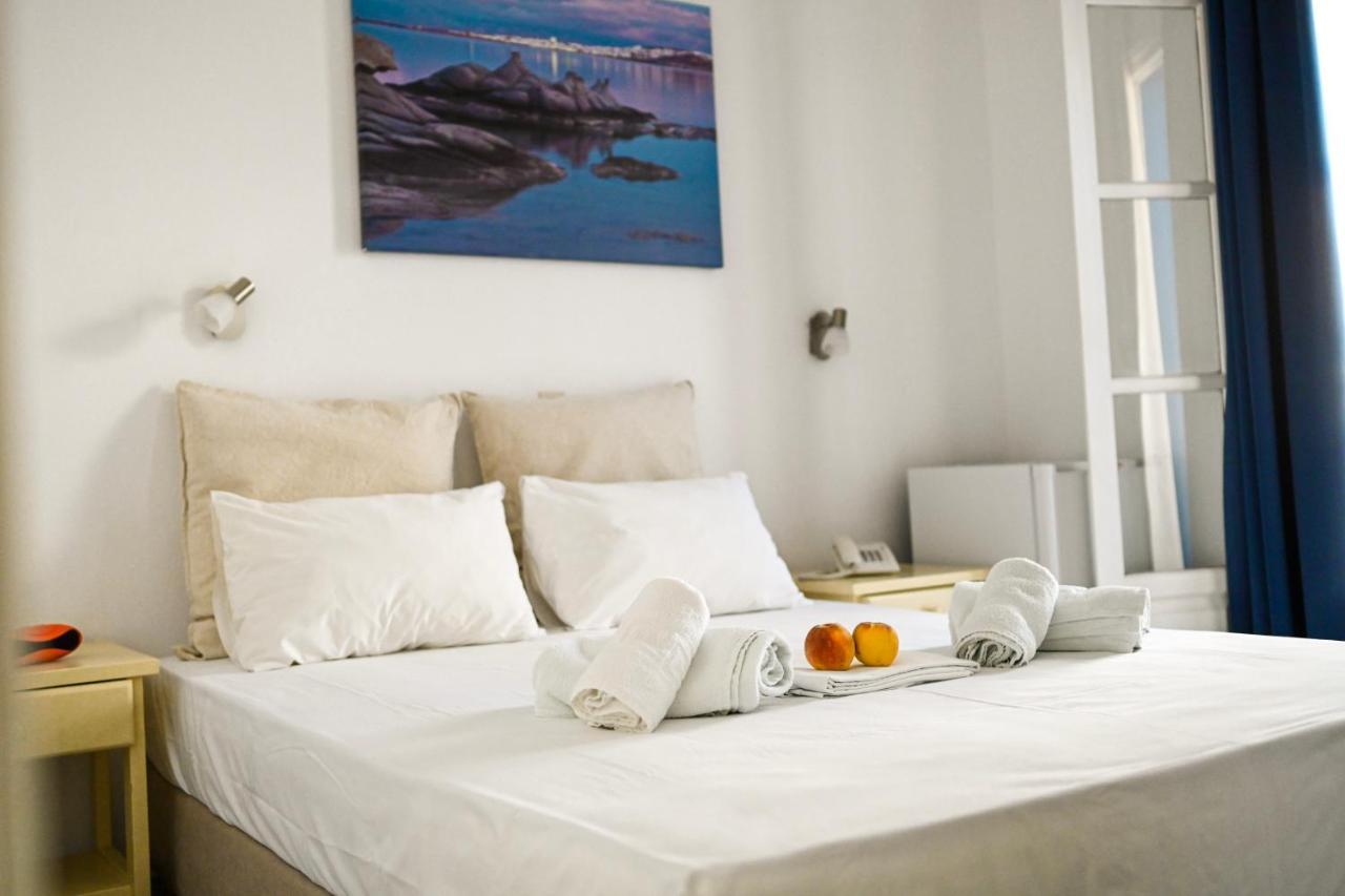 Beachfront Bocamviglies Rooms - Naoussa Bespoke View المظهر الخارجي الصورة